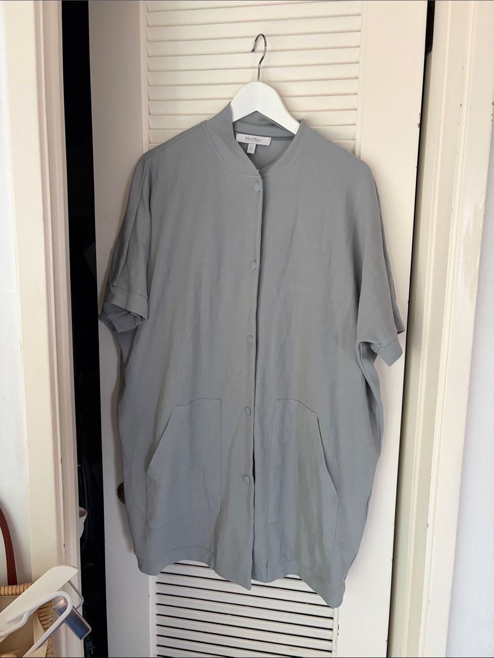MaxMara Light Gray Short-Sleeve Shirt Jacket